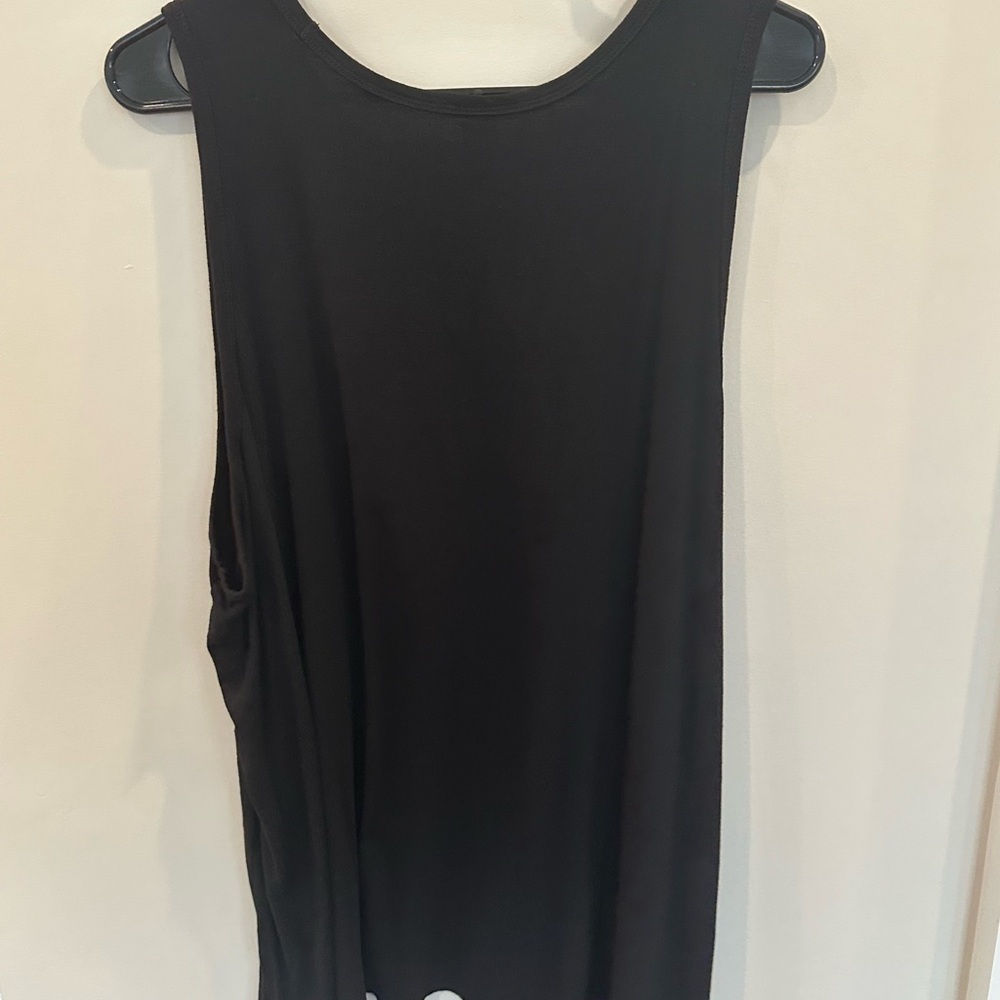 Old Navy Sleeveless Black Tank Top - Picture 5 of 5